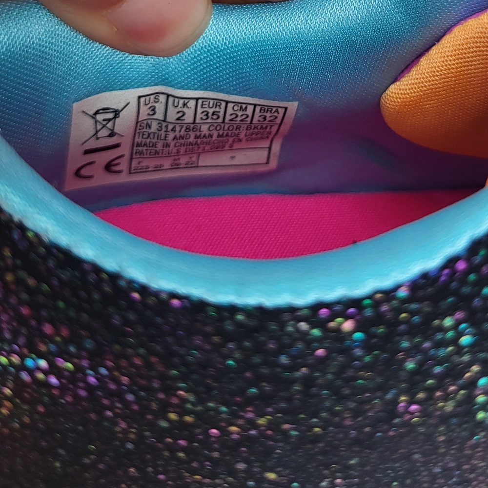 Skechers size 3 NWOT Twinkle toes light up glitter print running shoes - Picture 6 of 8
